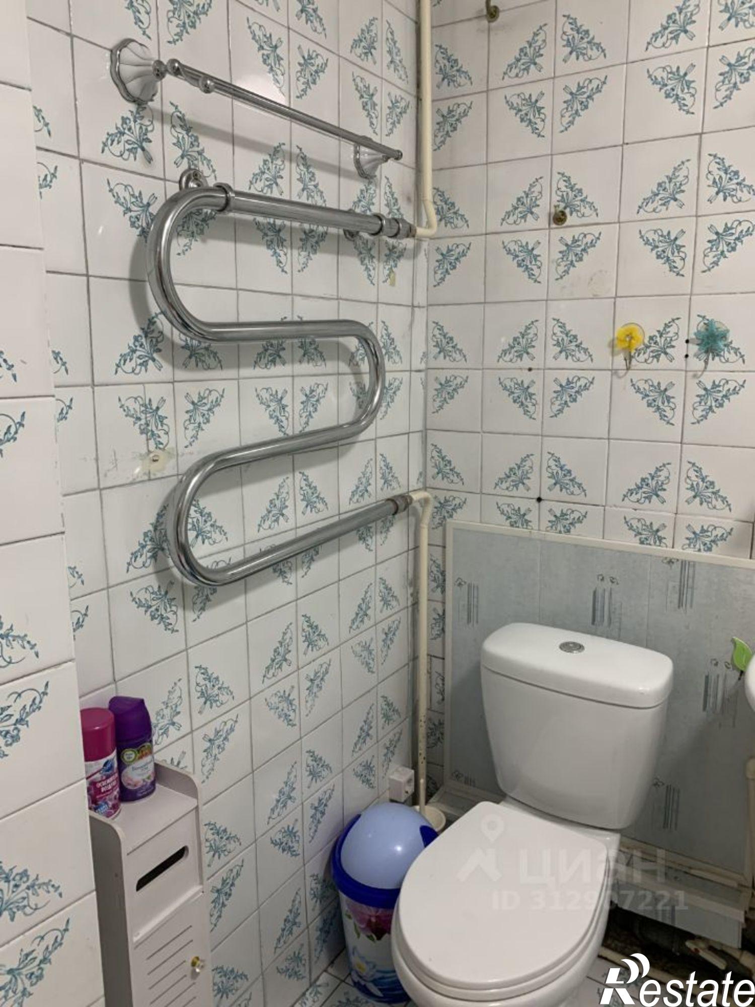 Сдать квартиру за 49 000 рублей на улица Балябина, 37