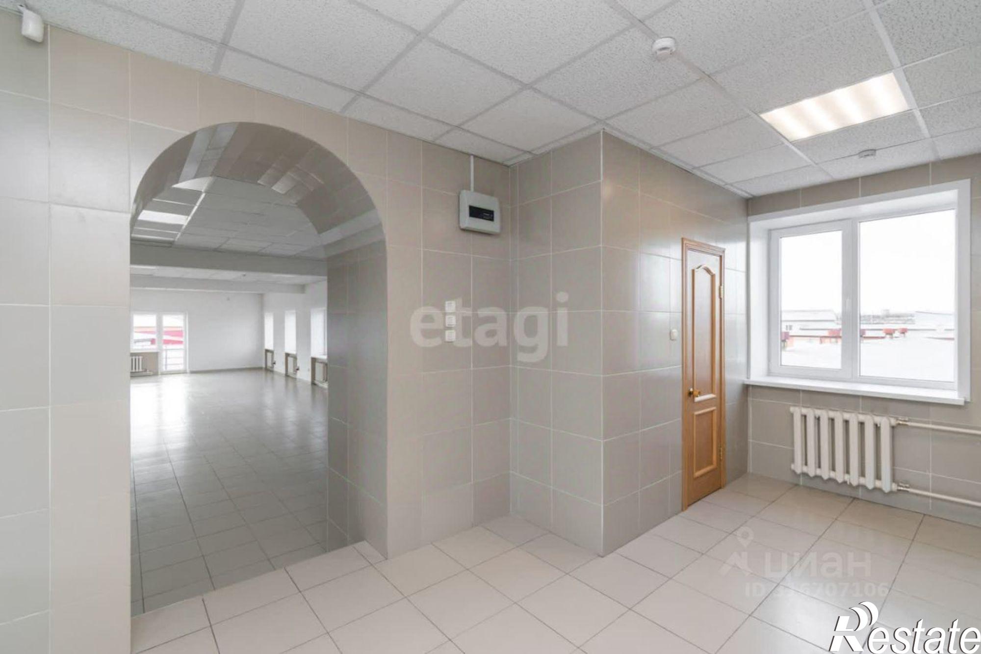 Сдать складское помещение за 100 001 рублей на улица Лазо, 112Б