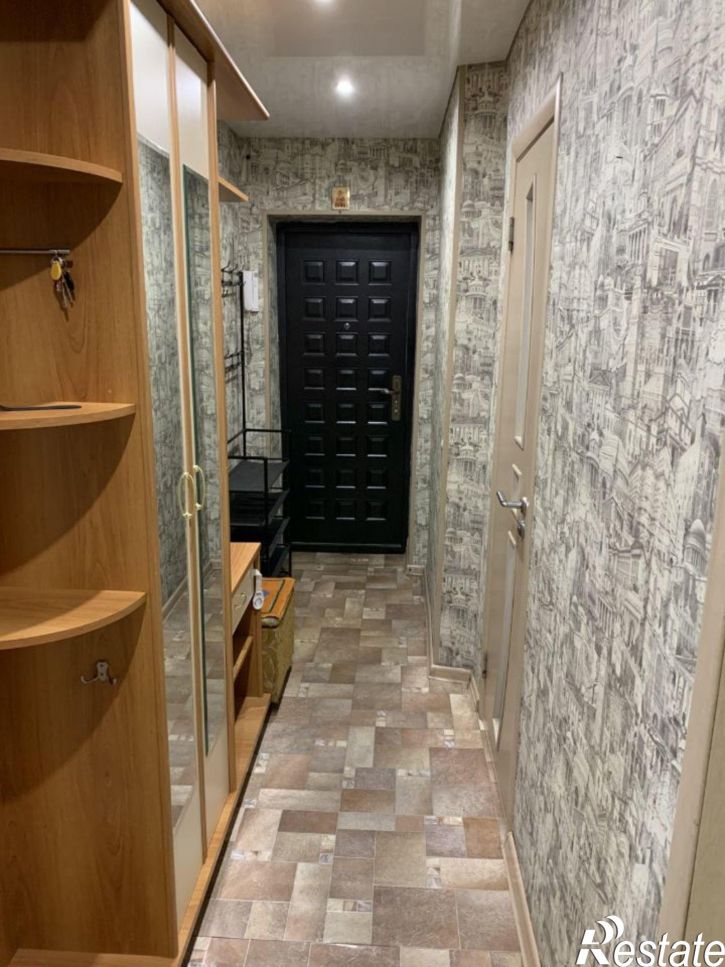 2-комн квартира улица Балябина, 37,  д. 37