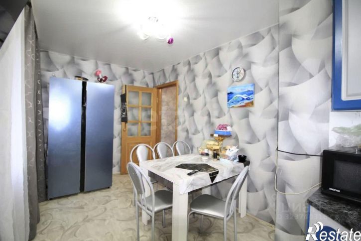 3-комн квартира улица Кирова, 8,  д. 8