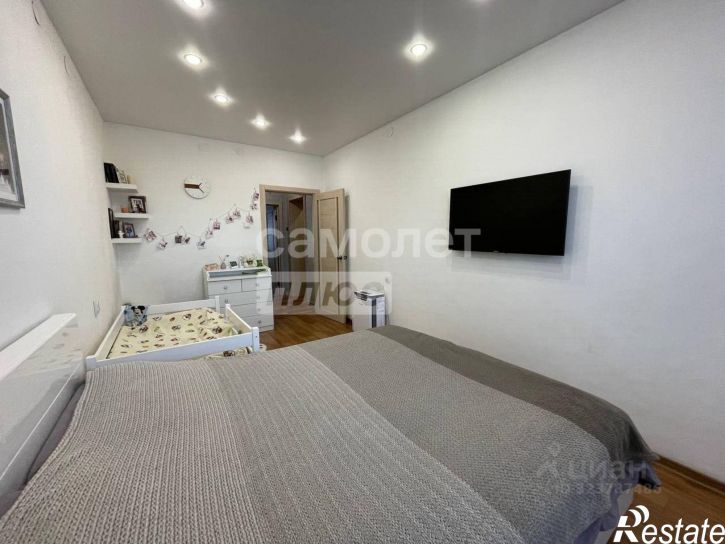 3-комн квартира 1-я Краснодонская улица, 131,  д. 131