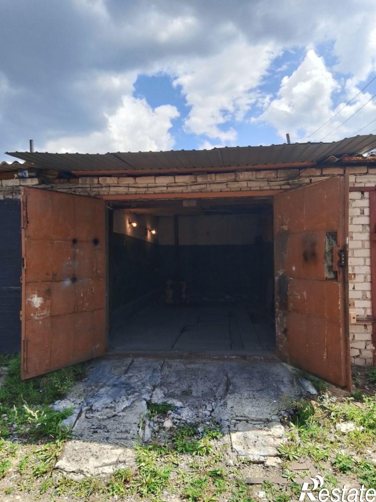 Купить гараж, место в паркинге за 420 012 рублей на улица Кирова, 1Г