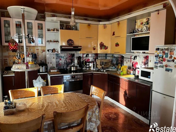 4-комн квартира улица Баранского, 98А,  д. 98А