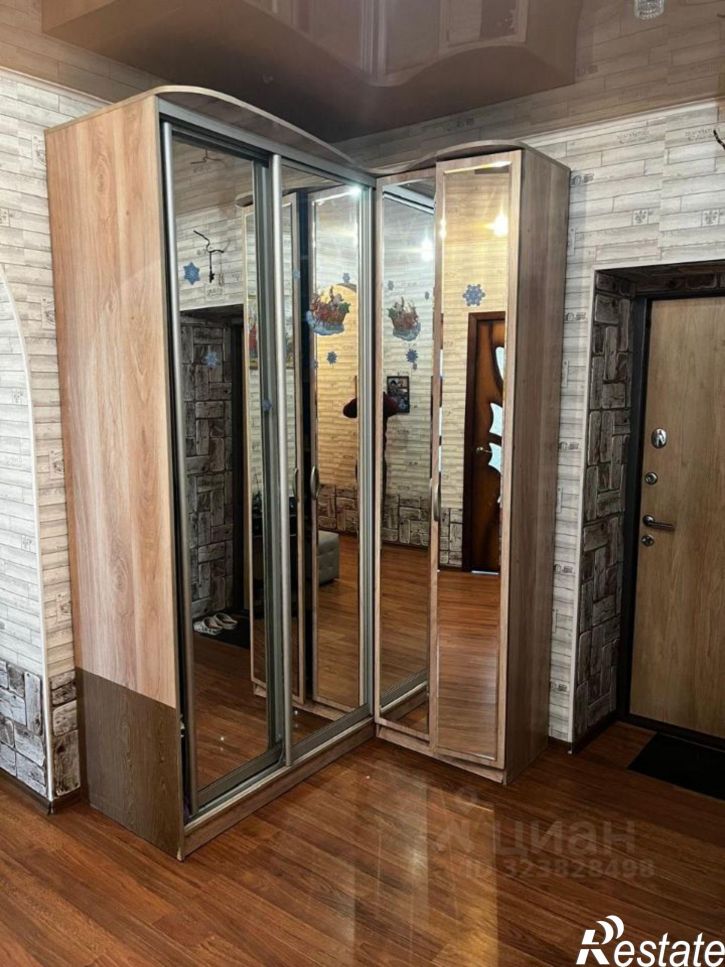 4-комн квартира улица Баранского, 98А,  д. 98А