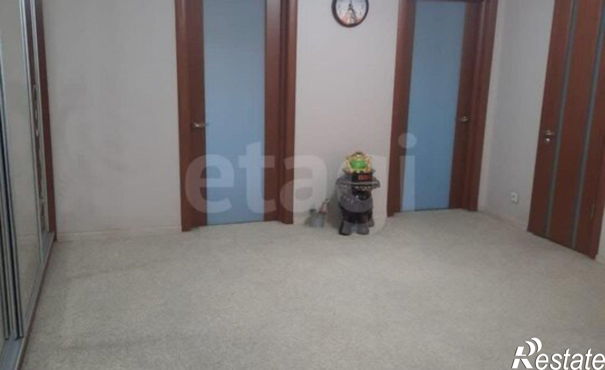 Купить квартиру за 12 455 600 рублей на Смоленская улица, 47