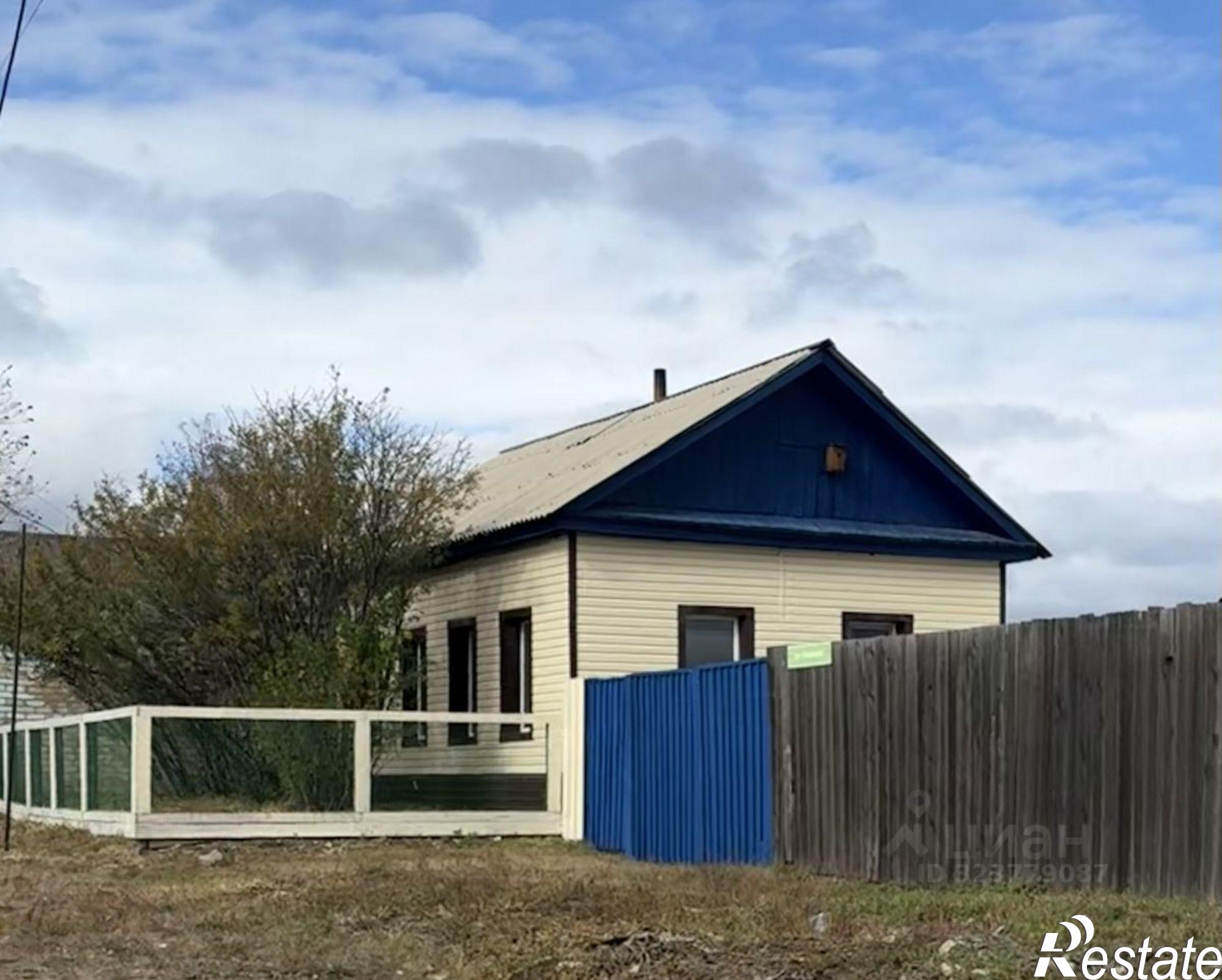 Купить дачу, дом, коттедж за 4 400 000 рублей на Школьная улица, 35А