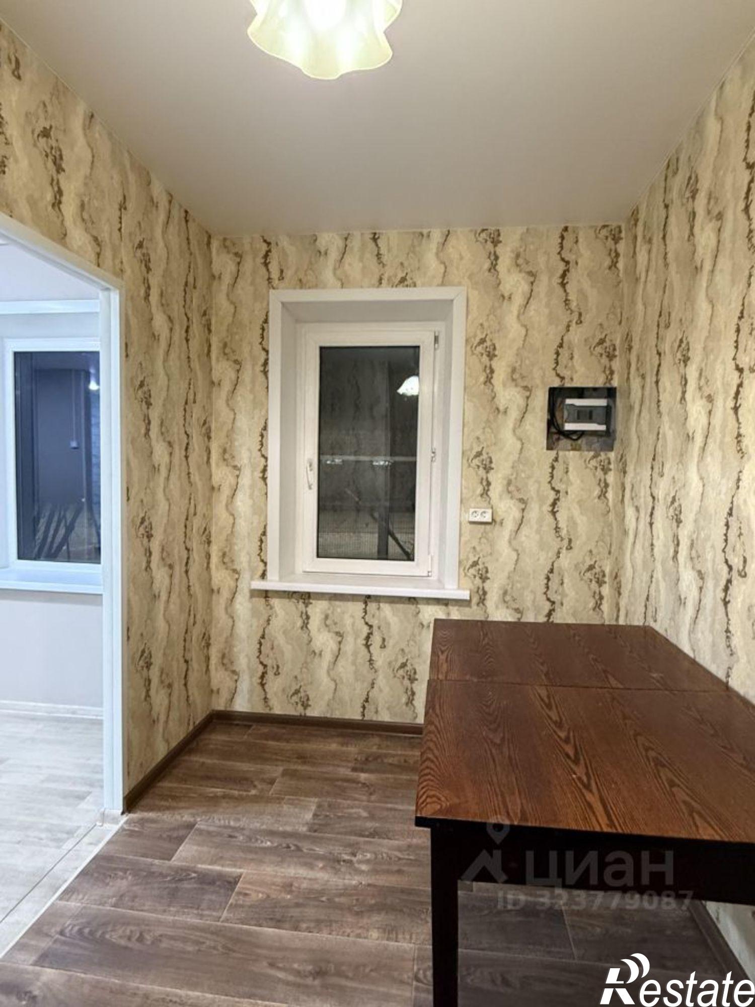 Купить дачу, дом, коттедж за 4 400 000 рублей на Школьная улица, 35А