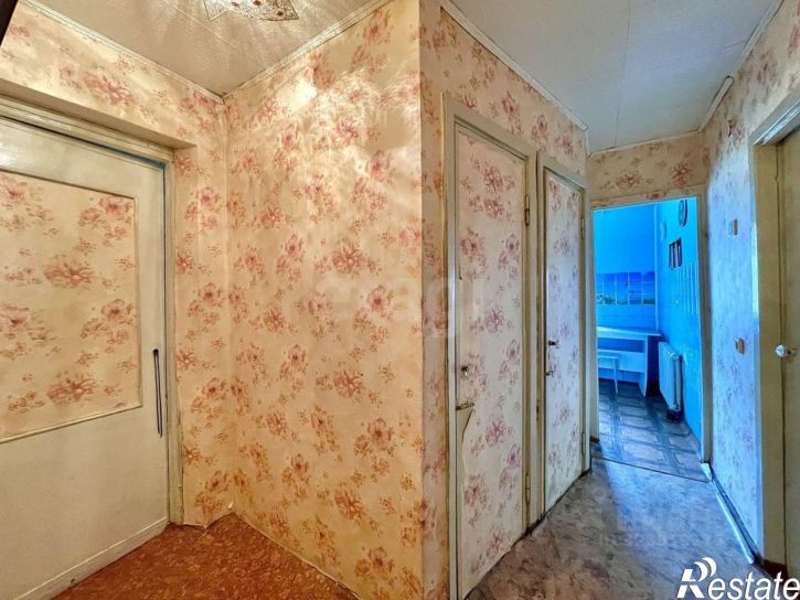 2-комн квартира улица Ватутина, 20,  д. 20