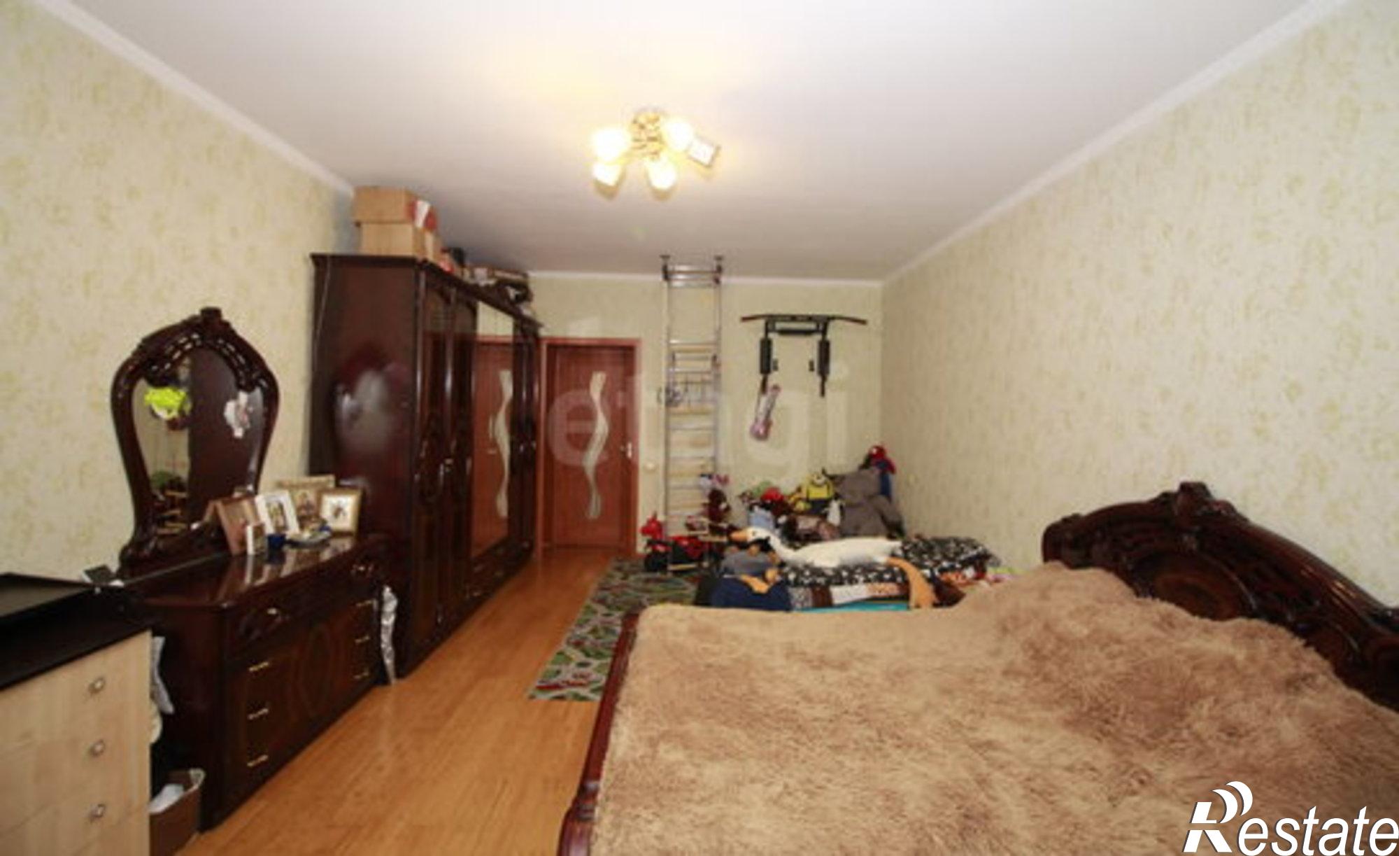 Купить квартиру за 13 000 000 рублей на Новобульварная улица, 38