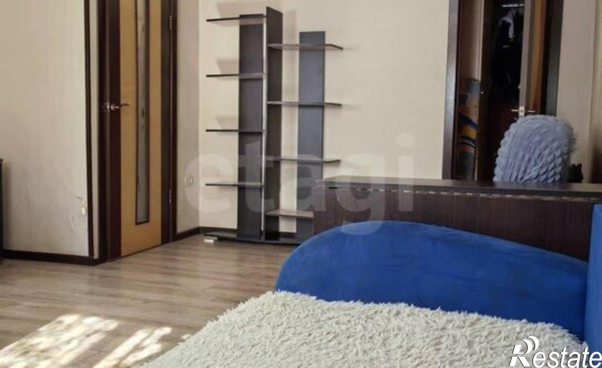 Купить квартиру за 6 250 000 рублей на Смоленская улица, 51