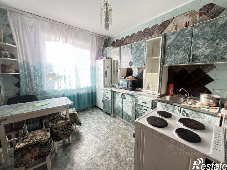 4-комн квартира Угданская улица, 8,  д. 8