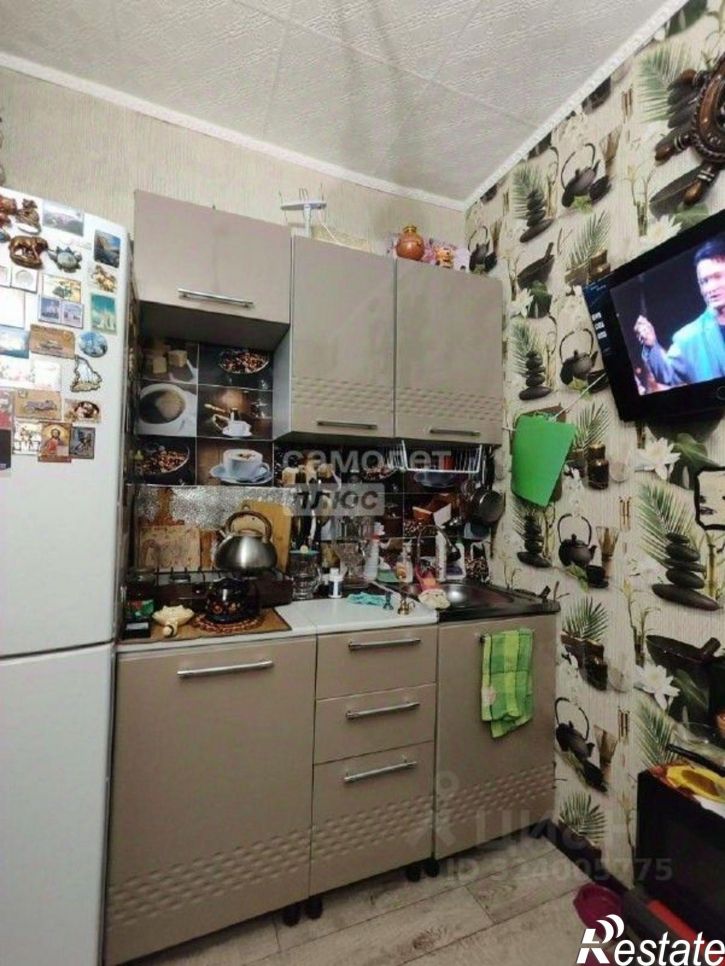 2-комн квартира улица Юности, 1,  д. 1