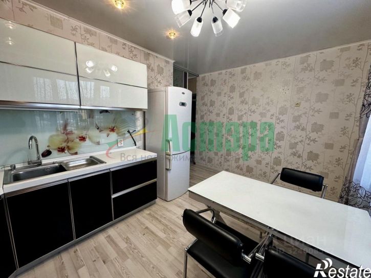 2-комн квартира Угданская улица, 17,  д. 17