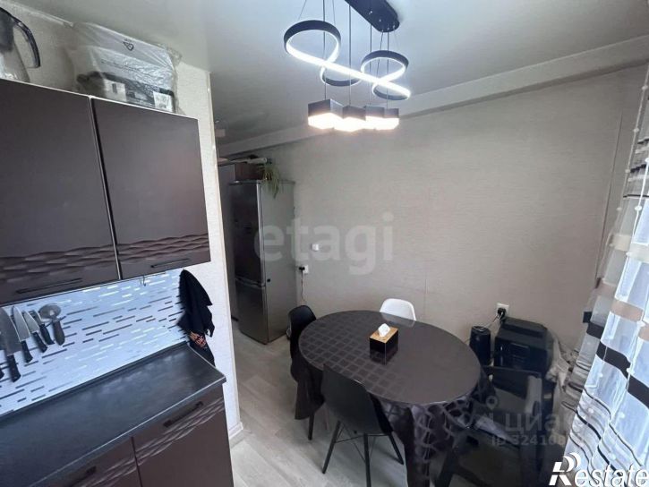 2-комн квартира улица Евгения Гаюсана, 32Б,  д. 32Б