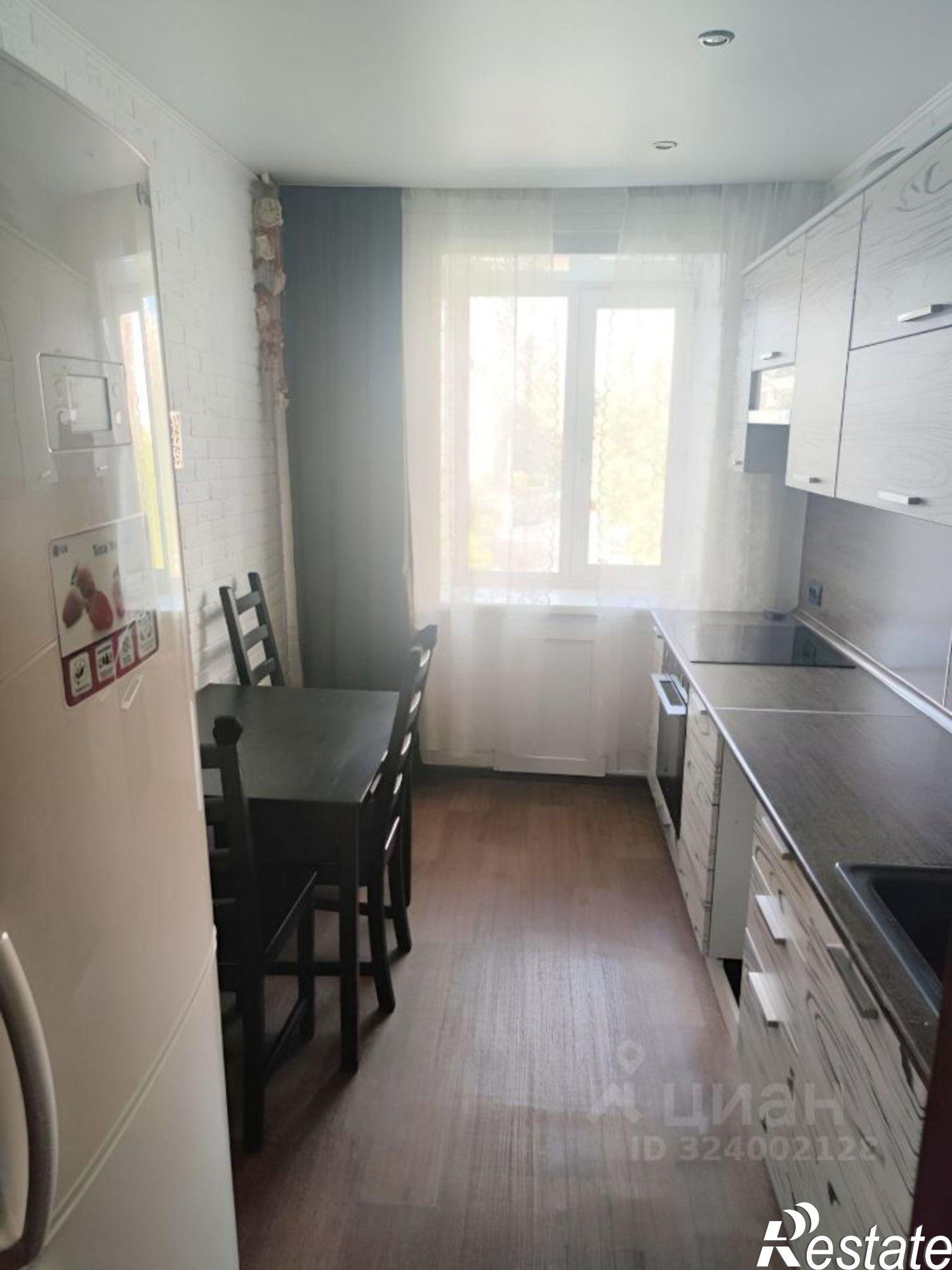 Сдать квартиру за 47 000 рублей на Угданская улица, 40