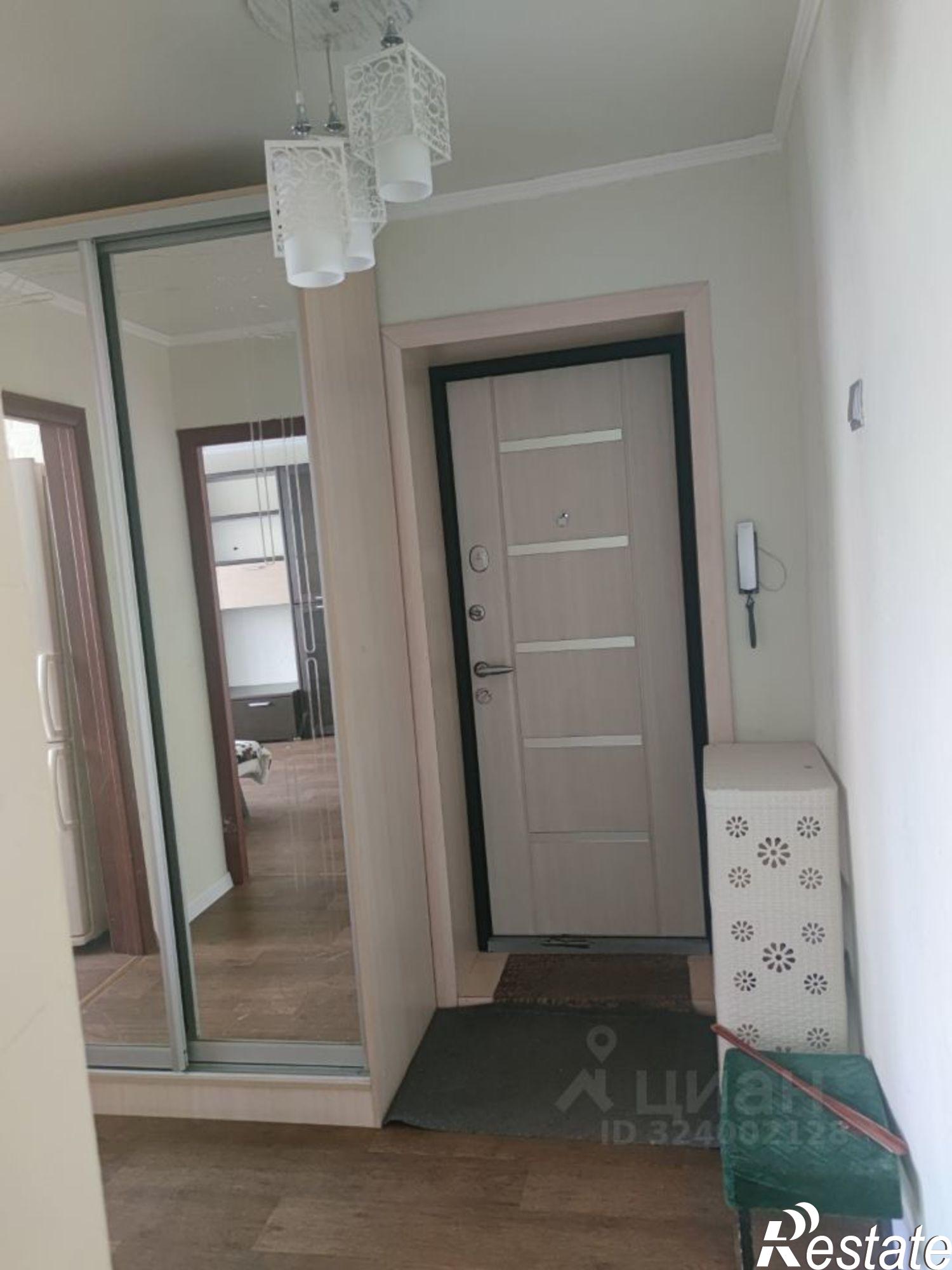 Сдать квартиру за 47 000 рублей на Угданская улица, 40