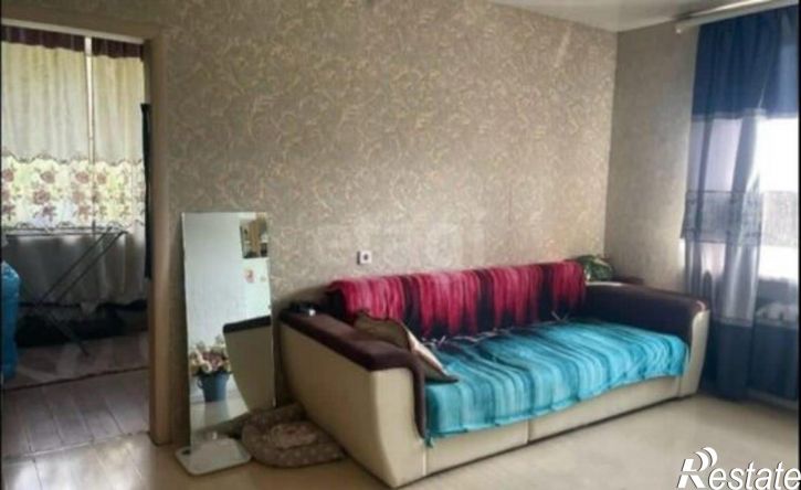 2-комн квартира улица Серова, 1,  д. 1