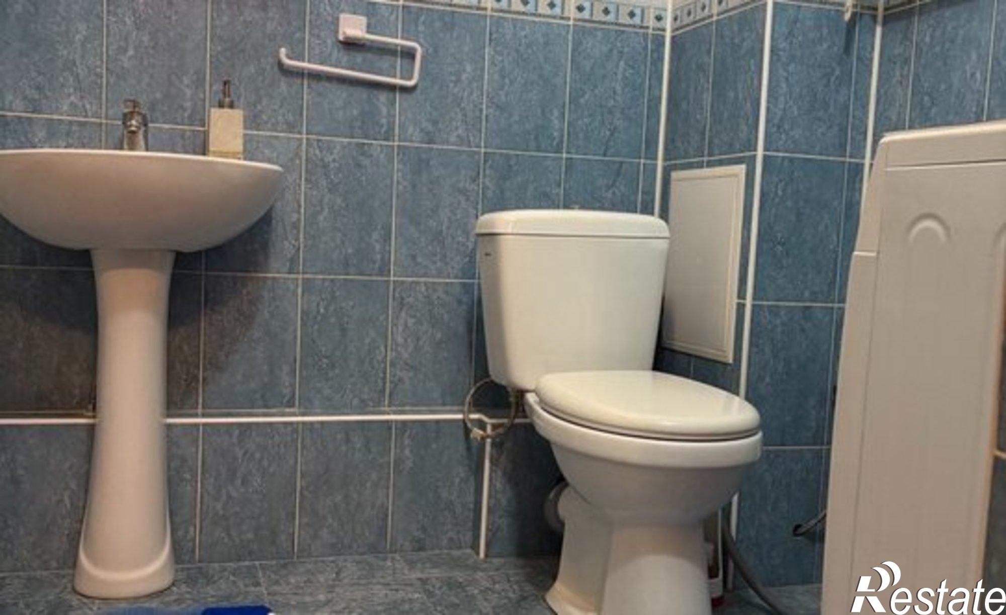 Купить квартиру за 9 300 000 рублей на улица Анохина, 93