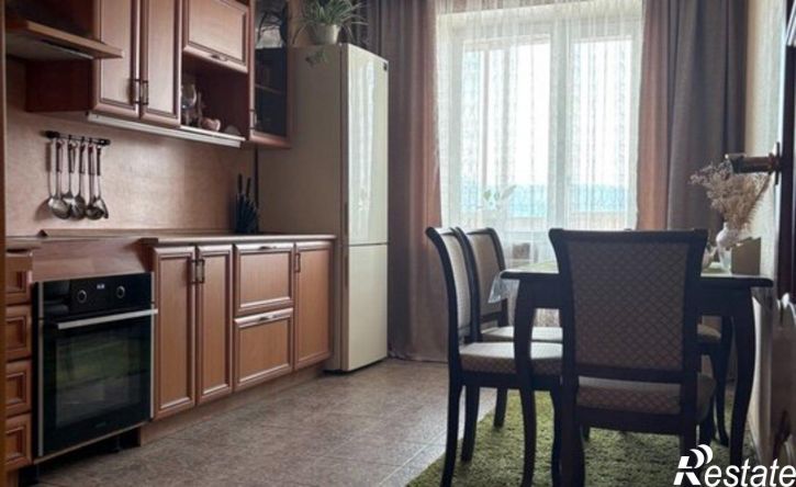 1-комн квартира улица Анохина, 93,  д. 93