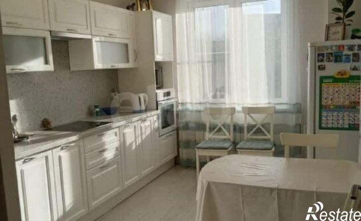 3-комн квартира улица Богомягкова, 9,  д. 9