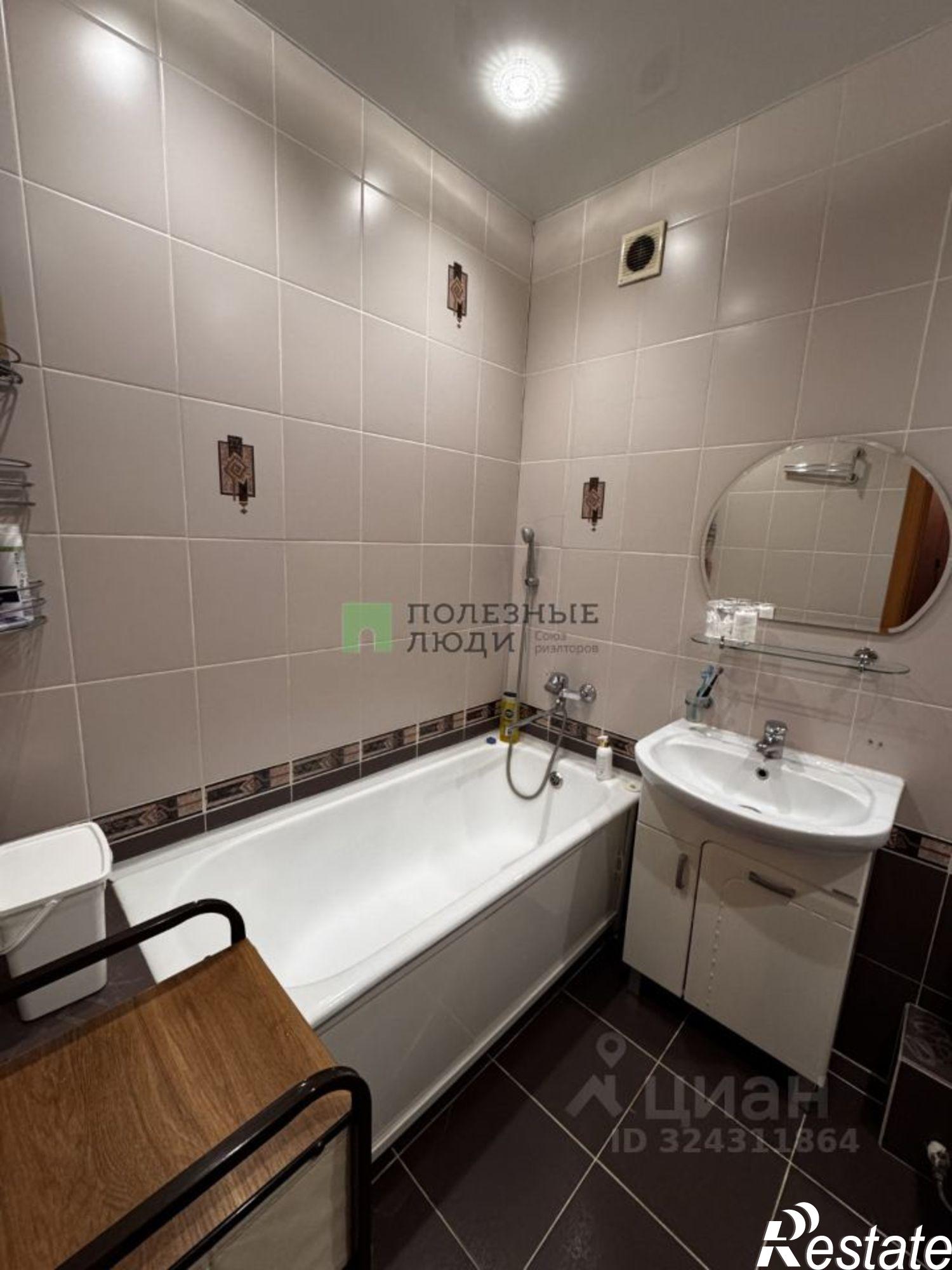 Купить квартиру за 10 400 000 рублей на Петровско-Заводская улица, 25