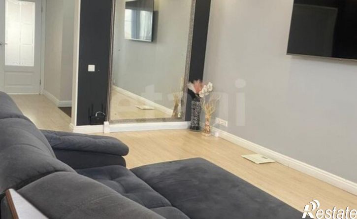 3-комн квартира улица Бутина, 50,  д. 50