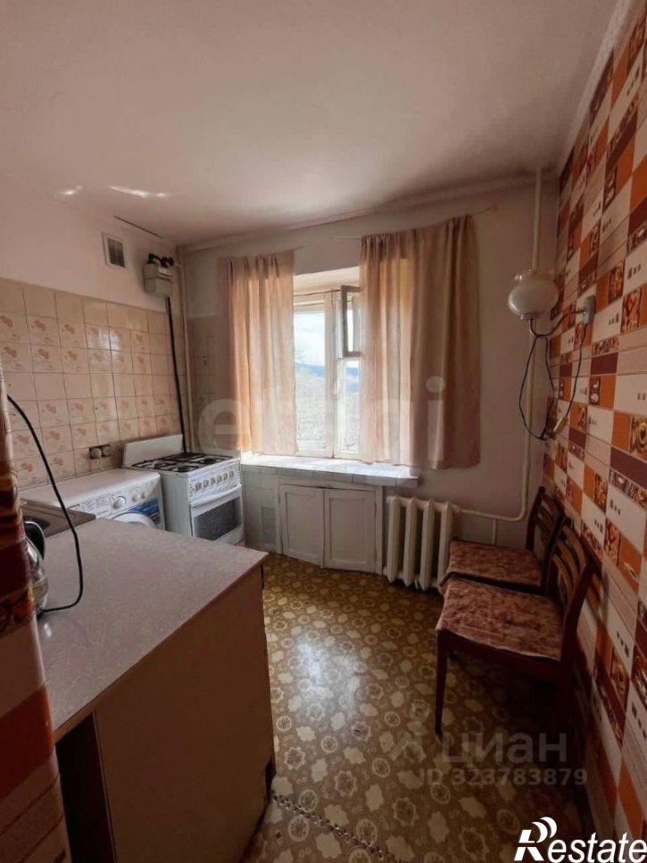 3-комн квартира улица Декабристов, 2Б,  д. 2Б