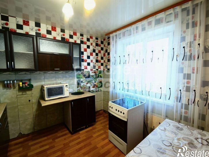 4-комн квартира Инструментальная улица, 2,  д. 2