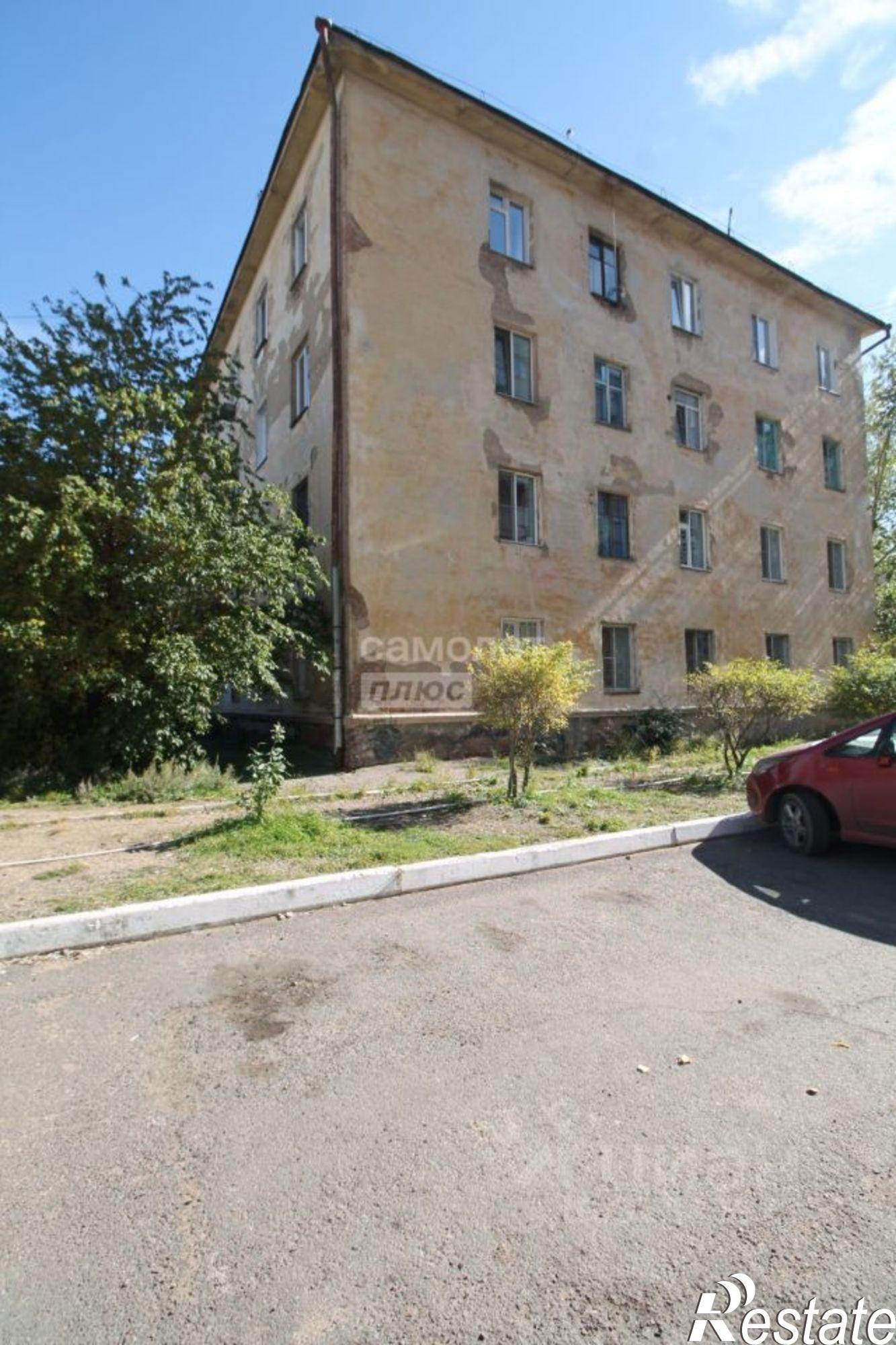 Купить комнату за 2 450 000 рублей на улица Серова, 38