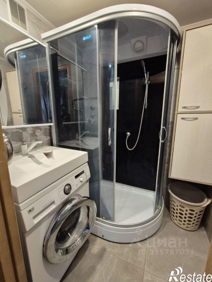 3-комн квартира улица Бабушкина, 32А,  д. 32А