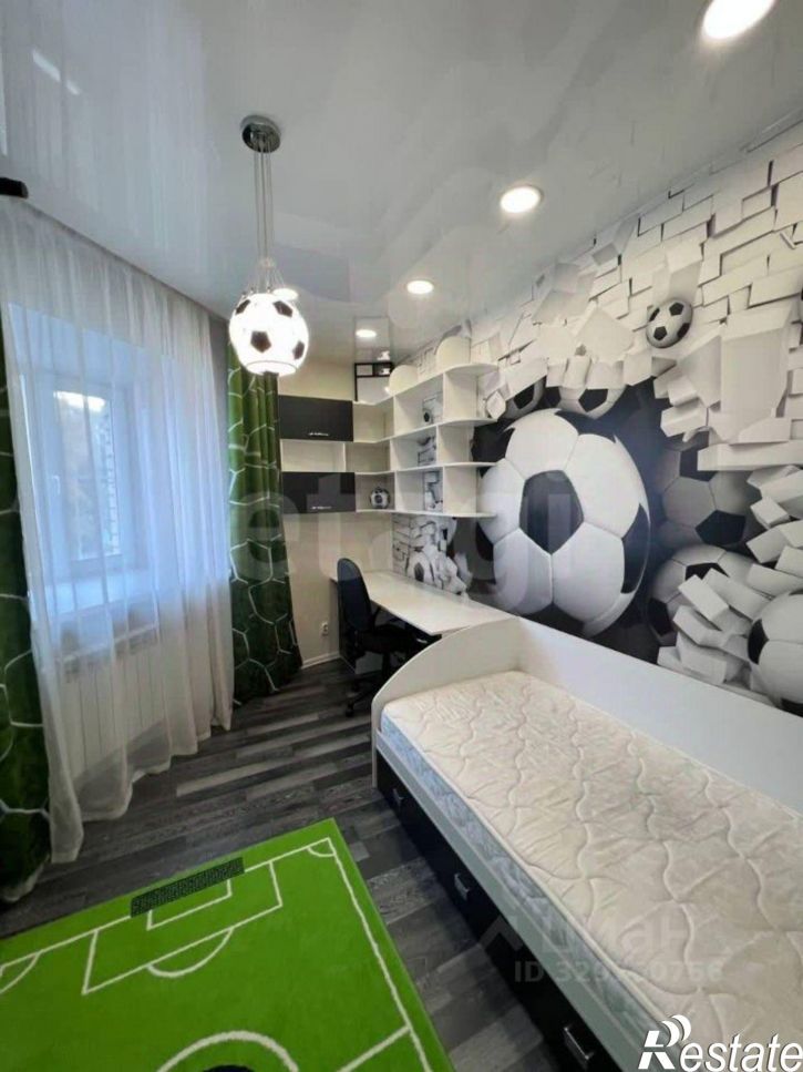 3-комн квартира улица Шилова, 19,  д. 19