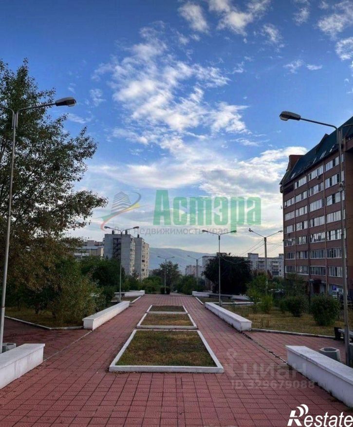 2-комн квартира улица Столярова, 91,  д. 91
