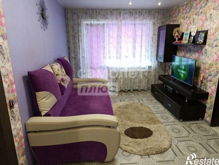 3-комн квартира Украинский б-р, 10,  д. 10