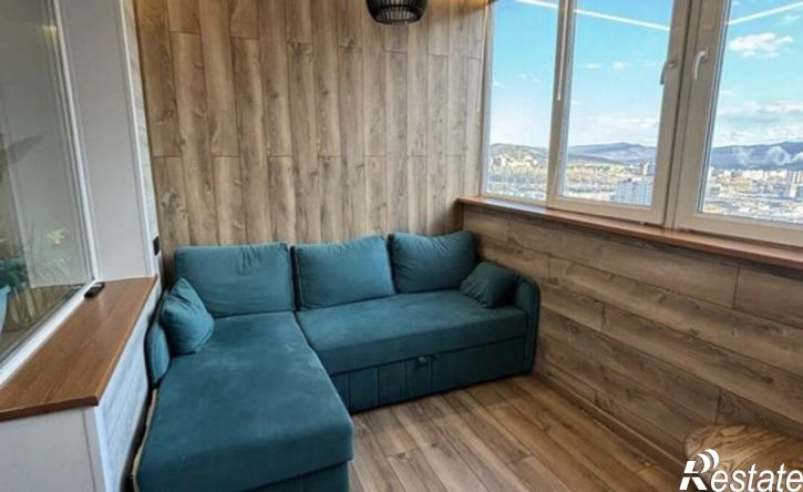 3-комн квартира улица Нечаева, 17В,  д. 17В