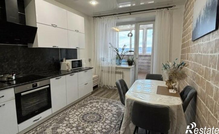 3-комн квартира улица Нечаева, 17В,  д. 17В