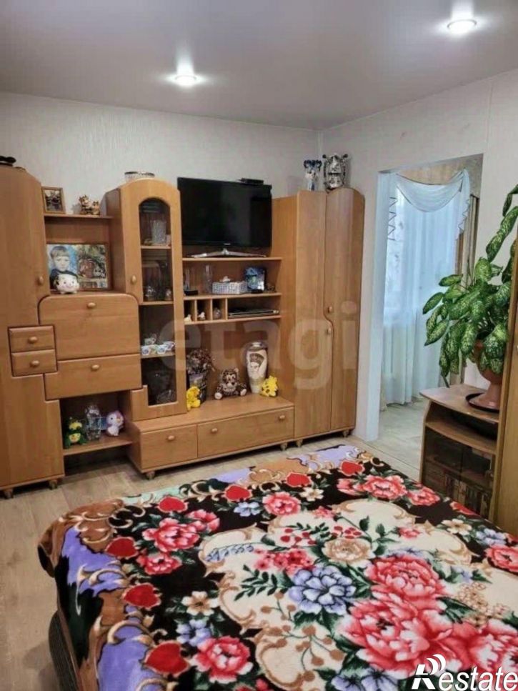 2-комн квартира улица Труда, 2,  д. 2