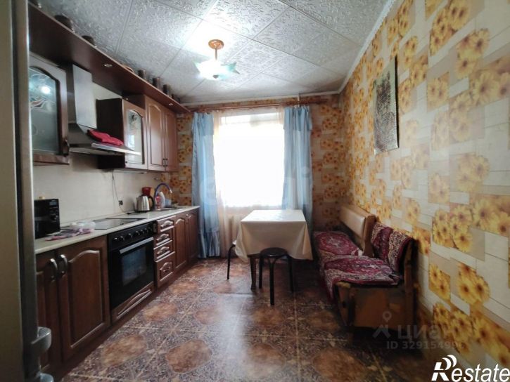 3-комн квартира Железобетонная улица, 22,  д. 22