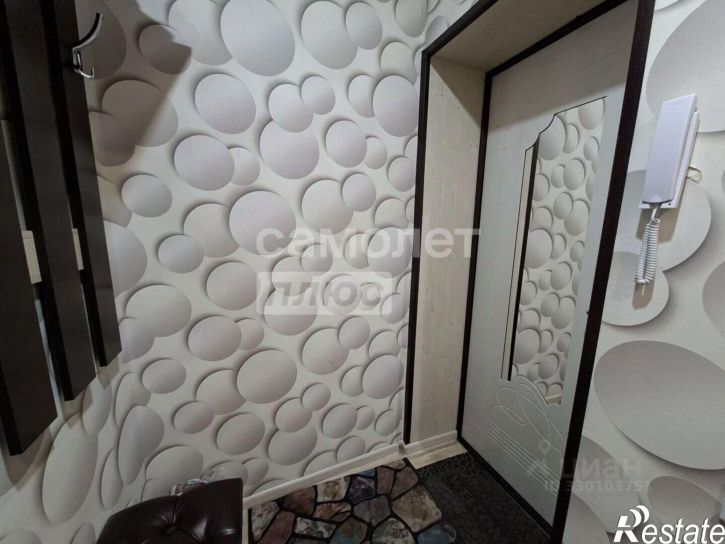 2-комн квартира улица Космонавтов, 8,  д. 8