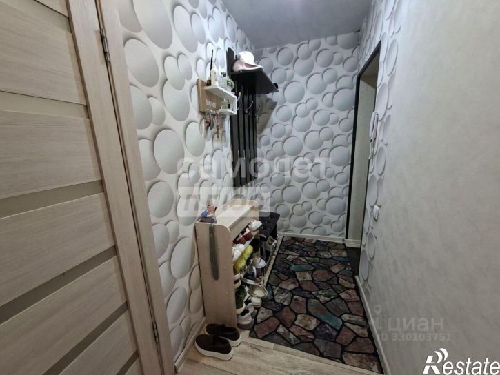 2-комн квартира улица Космонавтов, 8,  д. 8