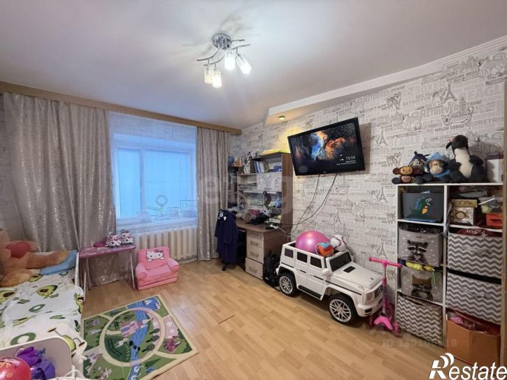 3-комн квартира улица Токмакова, 21,  д. 21