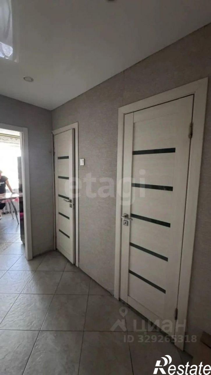 2-комн квартира Июньская улица, 20,  д. 20