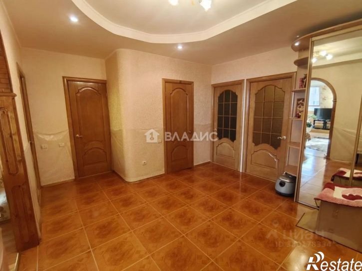 3-комн квартира улица Балябина, 16,  д. 16