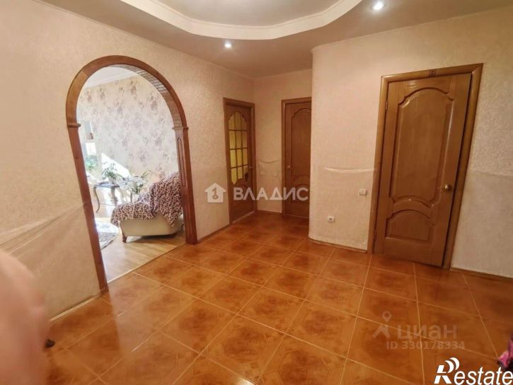 3-комн квартира улица Балябина, 16,  д. 16