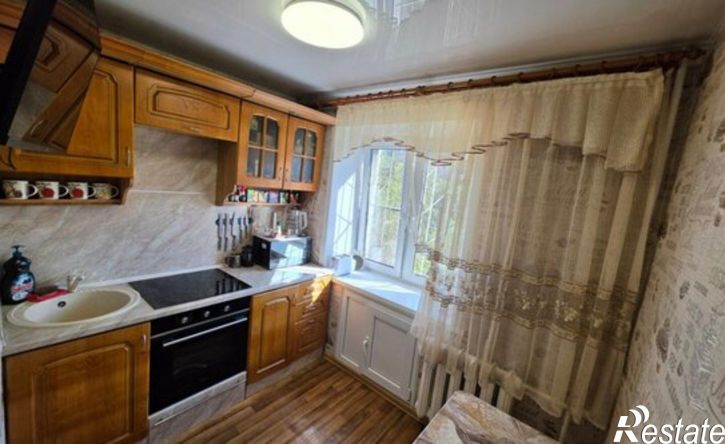 3-комн квартира улица Балябина, 41,  д. 41