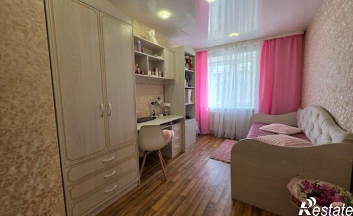 3-комн квартира улица Балябина, 41,  д. 41