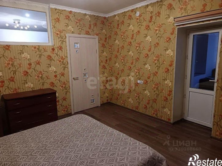 3-комн квартира улица Бабушкина, 93,  д. 93