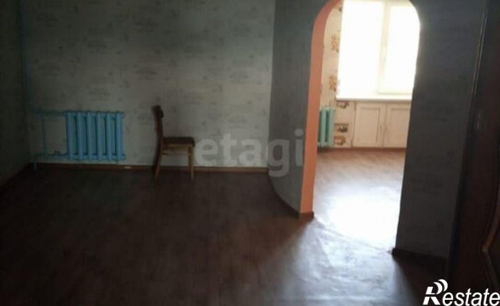 3-комн квартира улица Столярова, 38,  д. 38