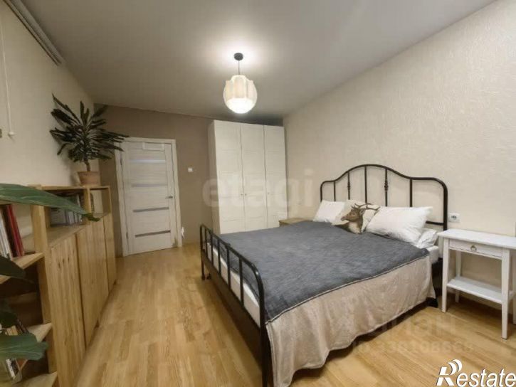 3-комн квартира улица Богомягкова, 2 к1,  д. 2 к1