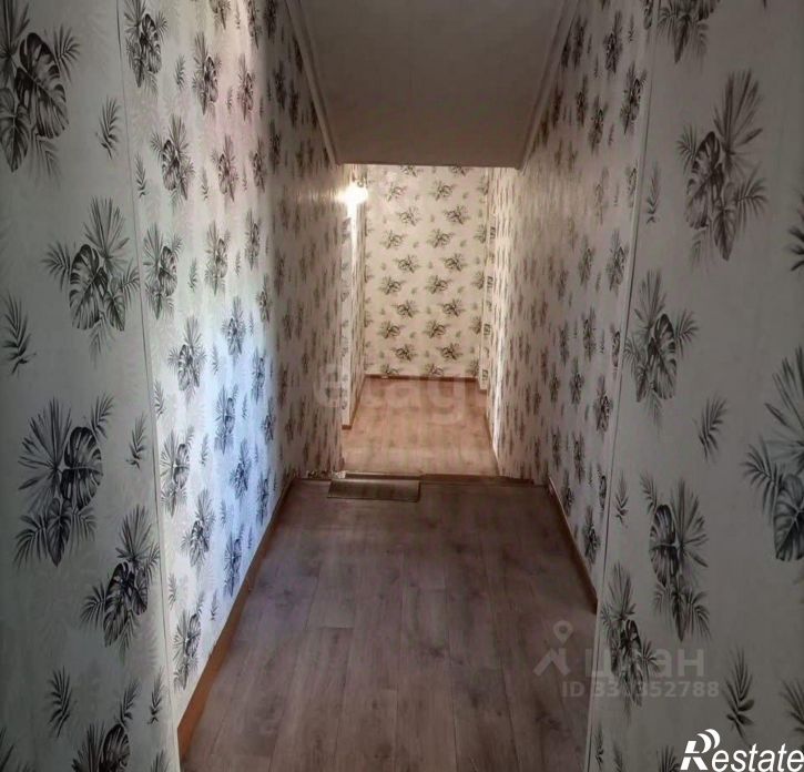 3-комн квартира ул Столярова, 38,  д. 38