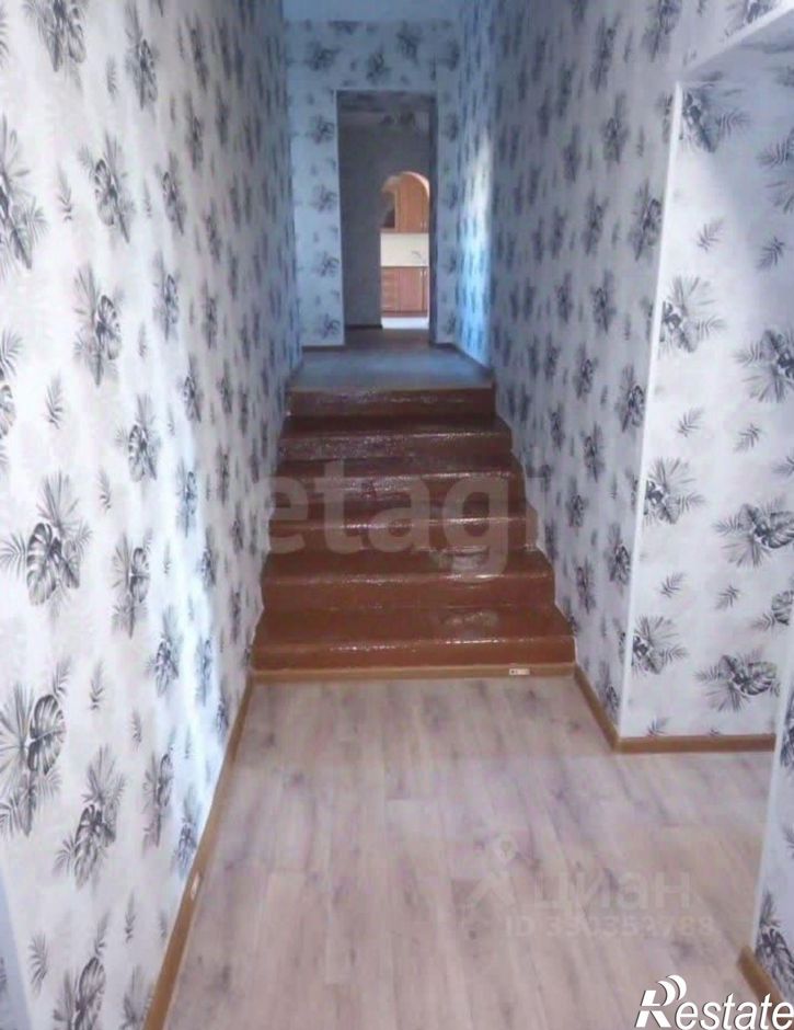 3-комн квартира ул Столярова, 38,  д. 38